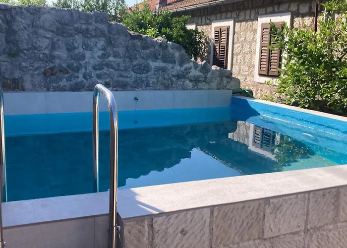 With Swimming Pool Gruda, Dubrovnik - 25021 *